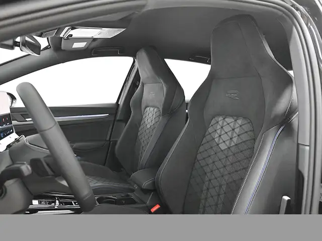 Volkswagen Golf view 9