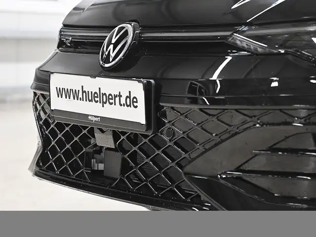 Volkswagen Golf view 6