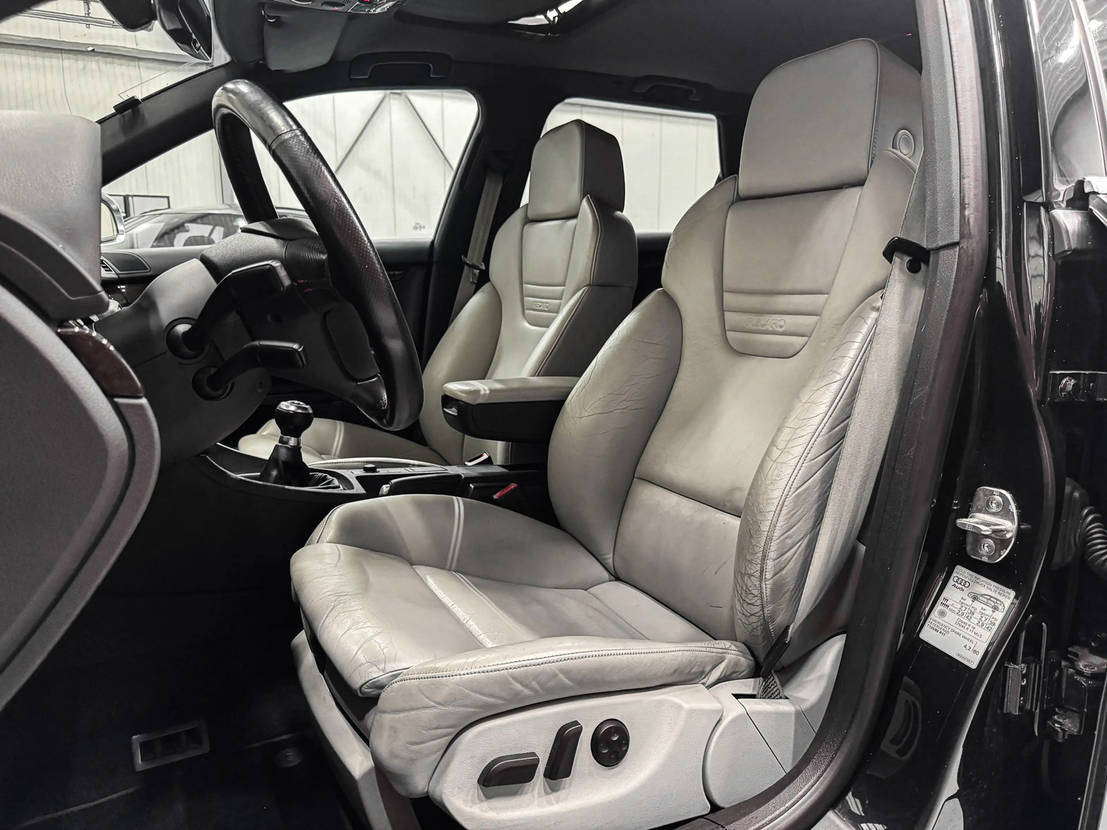 Audi S4 Avant 4.2 V8 Quattro 344 PK MILLTEK/SCHUIFDAK/RECA — photo 4