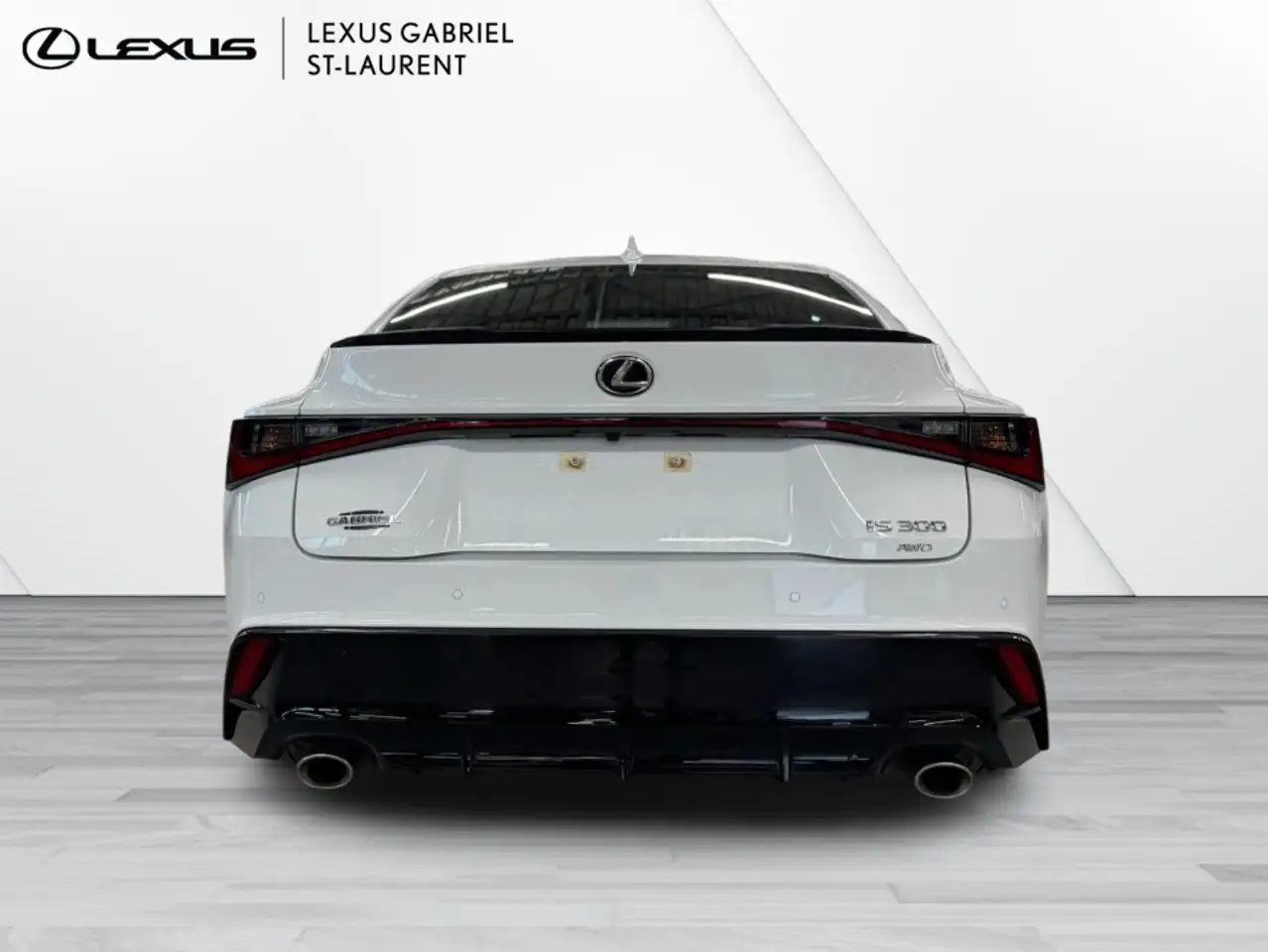 Lexus IS снимка Lexus IS