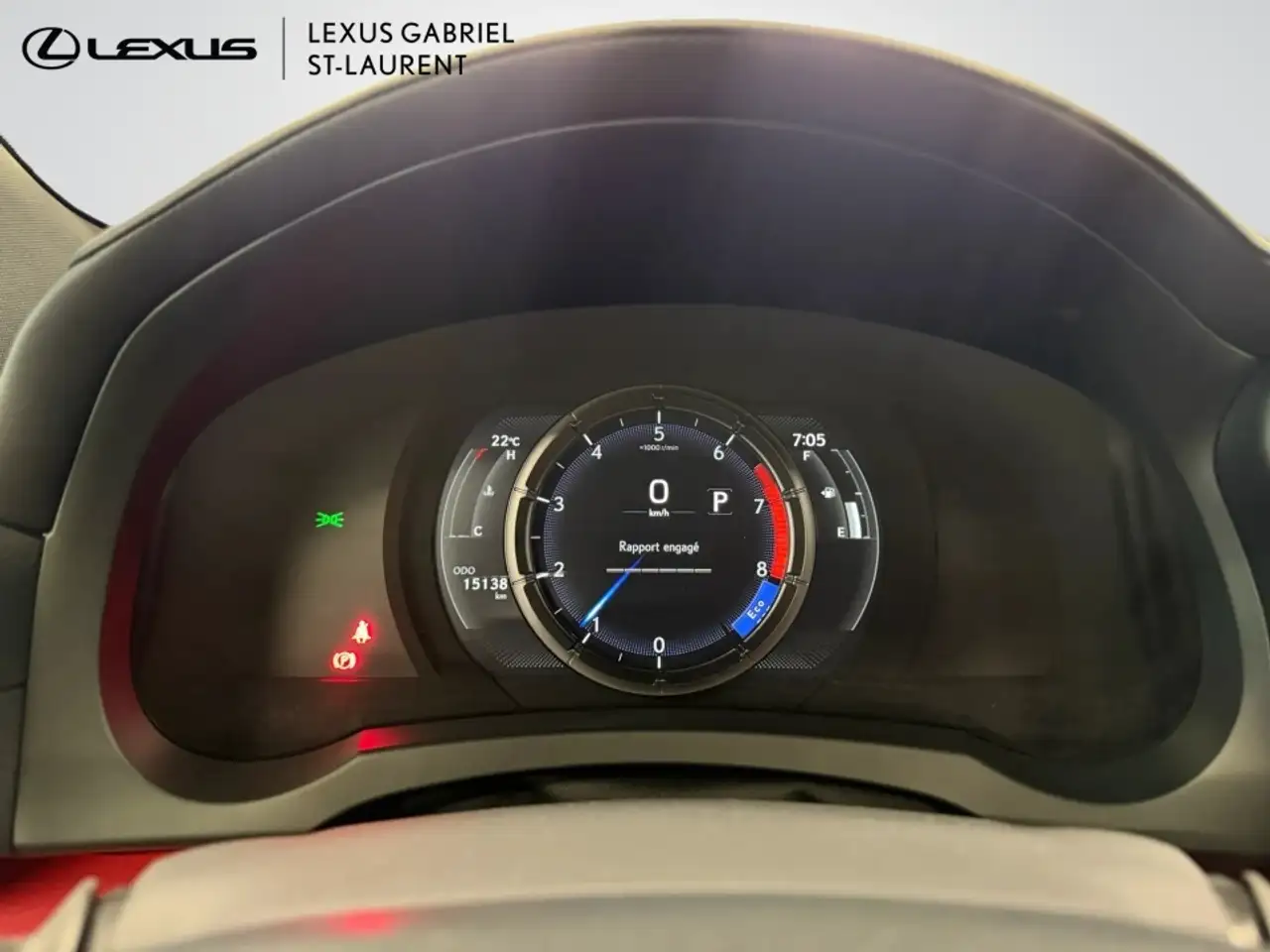 Lexus IS снимка Lexus IS