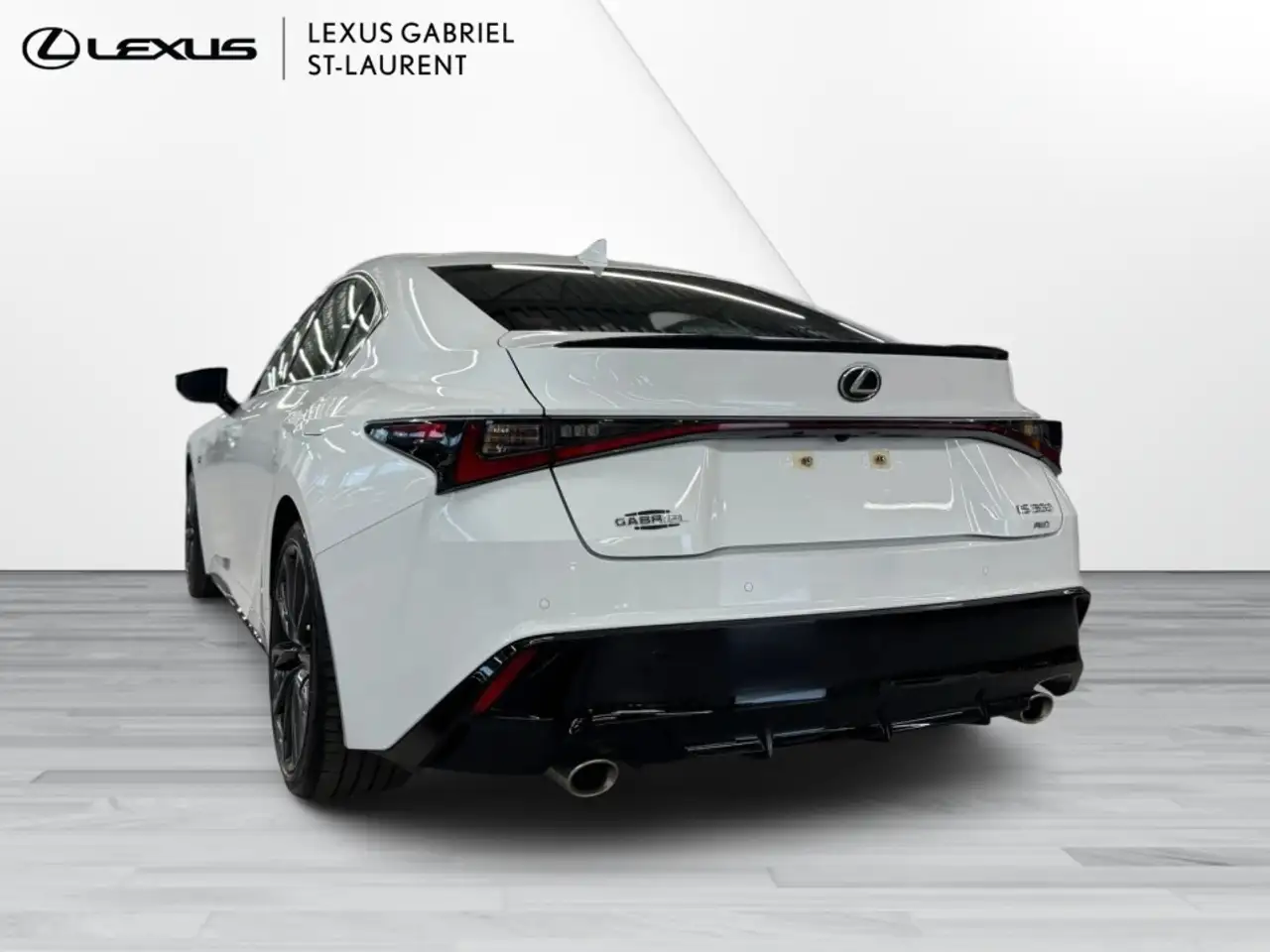 Lexus IS снимка Lexus IS