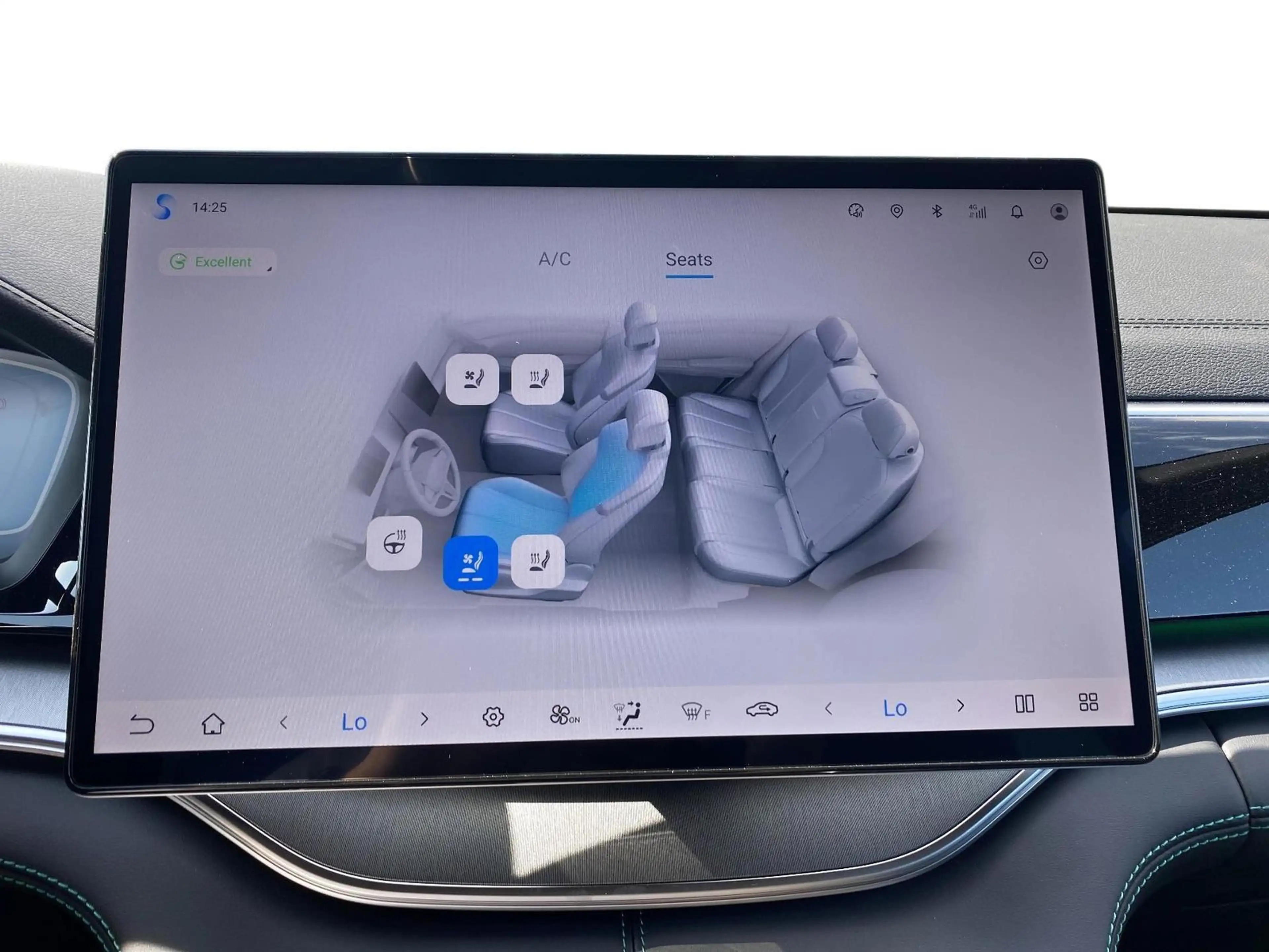 BYD Seal U DM-I Design Plug-In-Hybrid — photo 15