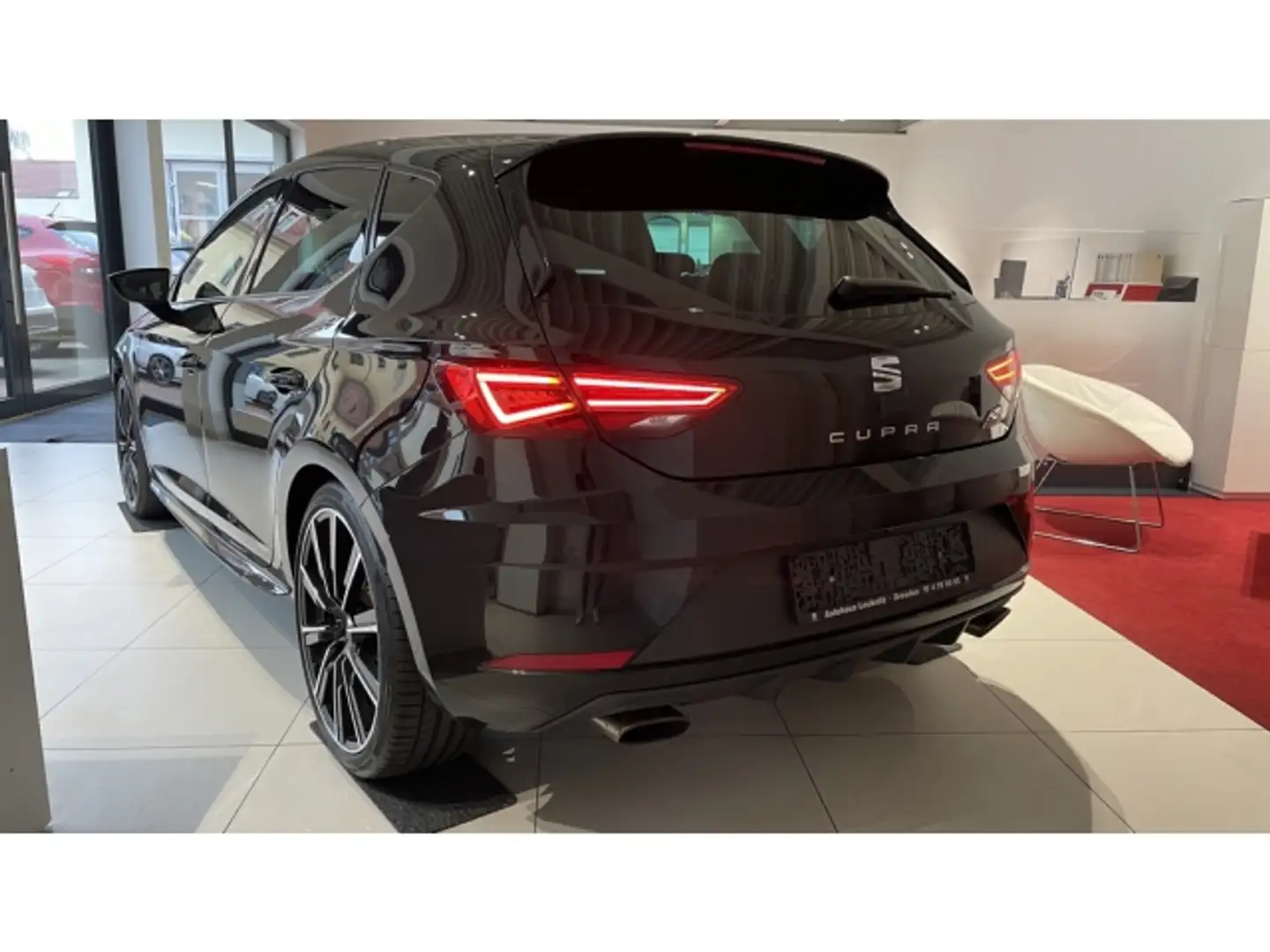 SEAT Leon Leon 2.0 TSI Start&Stop CUPRA 300 Noir - 2