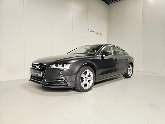 Audi A5 Sportback 1.8 Benzine Autom. - GPS - Topstaat!