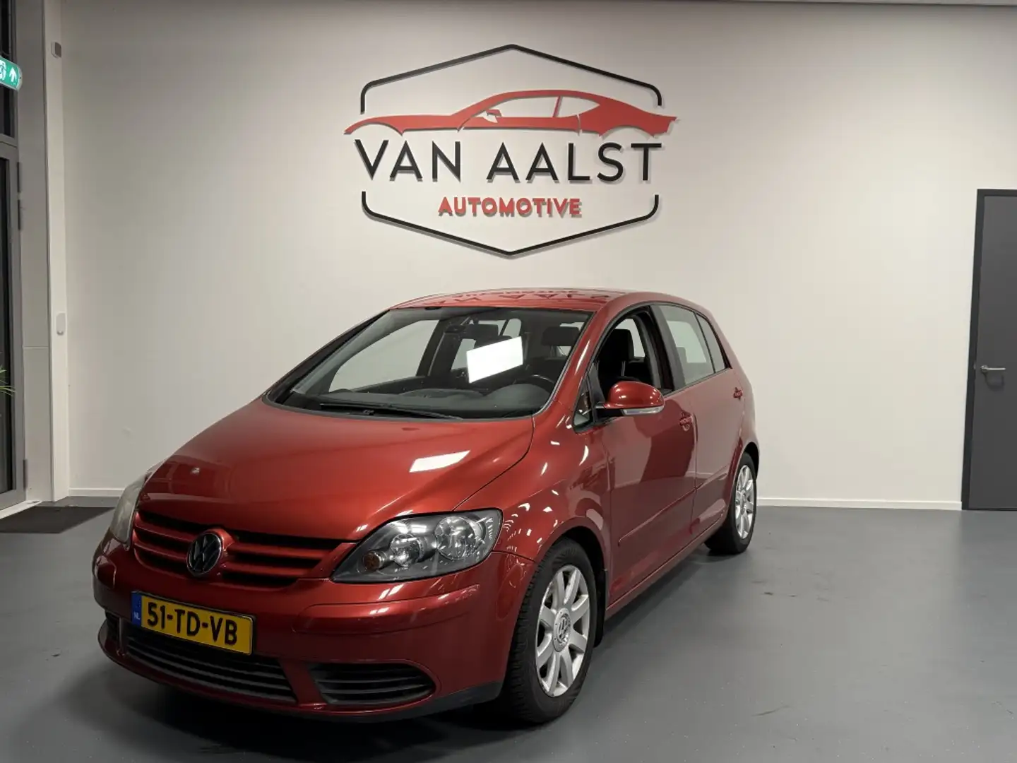 Volkswagen Golf Plus 1.6 FSI Sportline Oranje - 1