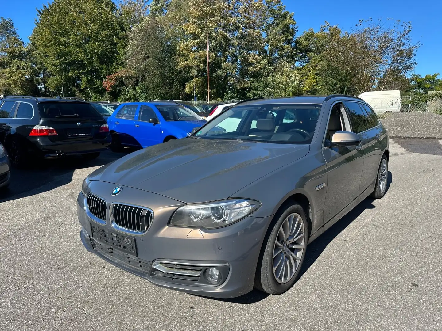 BMW 525 X.TÜV.DIGTACHO.PAN.AHK.NAVPROF.ACC. - 1