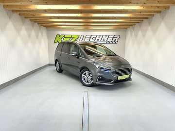 2,0 EcoBl. Aut.''Titanium AWD''7SITZ*AHK*PANO