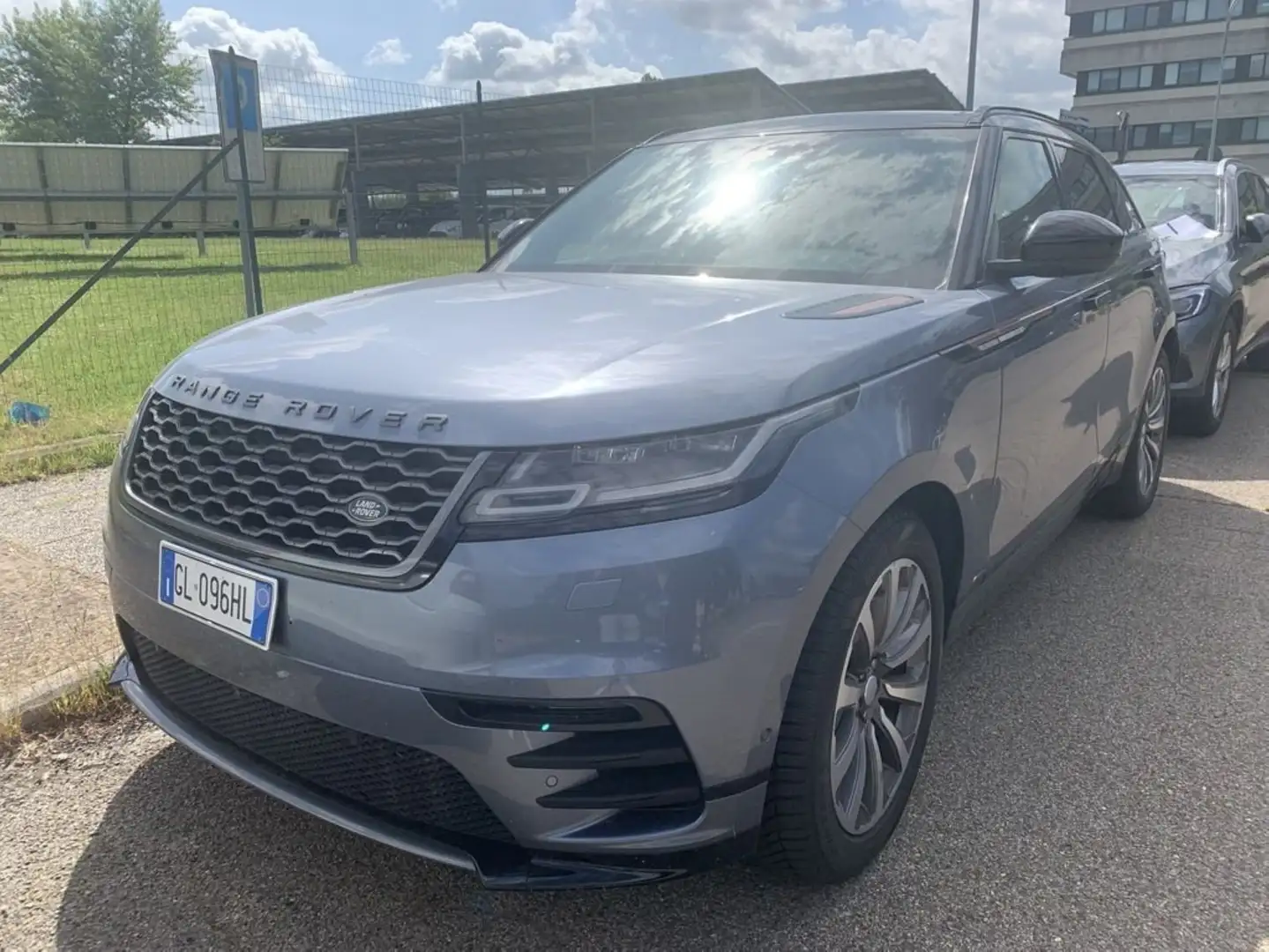 Land Rover Range Rover Velar 3.0 V6 sd6 S 300cv auto Blu/Azzurro - 2