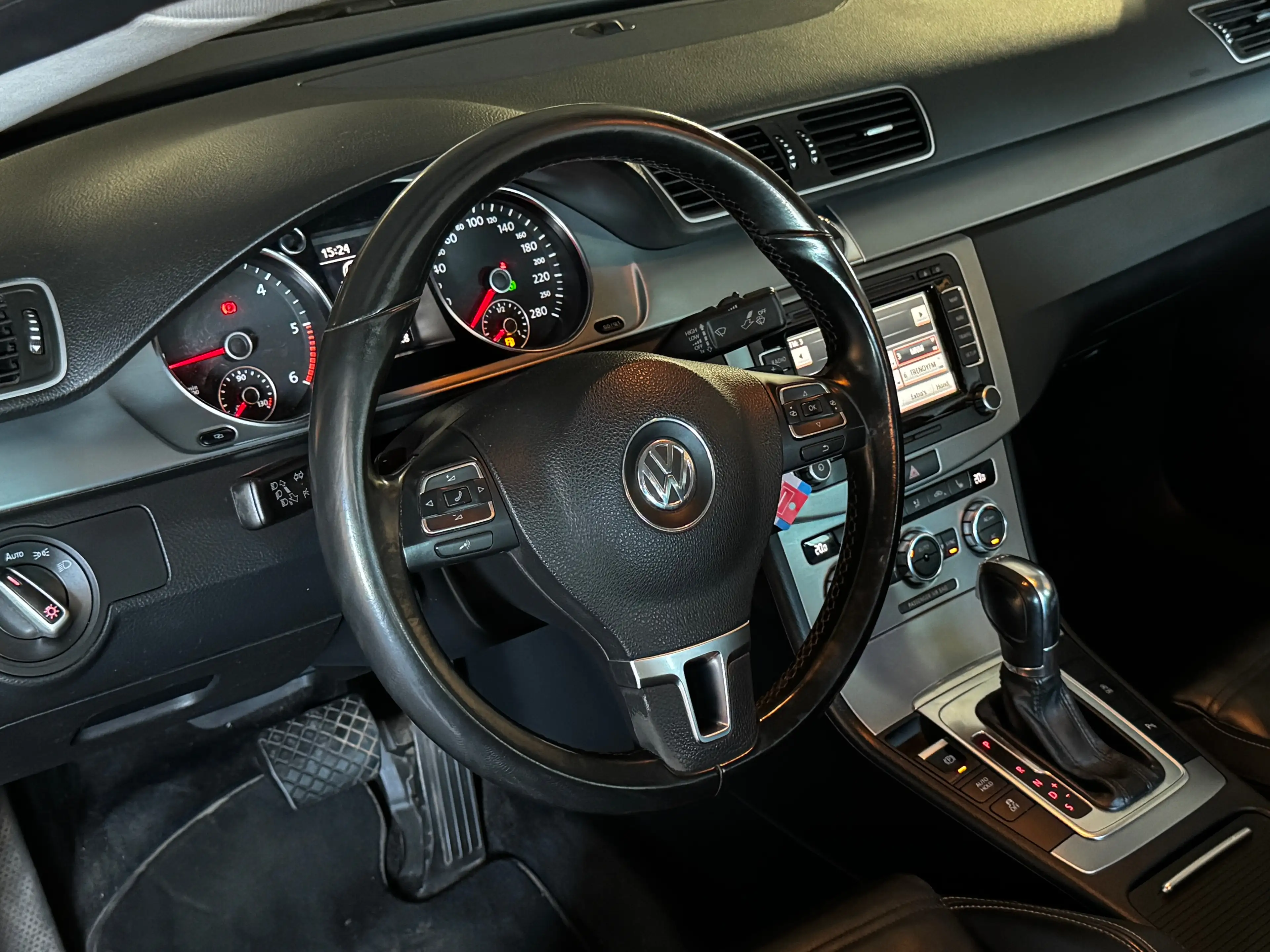 Volkswagen Passat CC 2.0 CR TDi BMT DSG | Xenon | Stoelverwarming | — photo 10