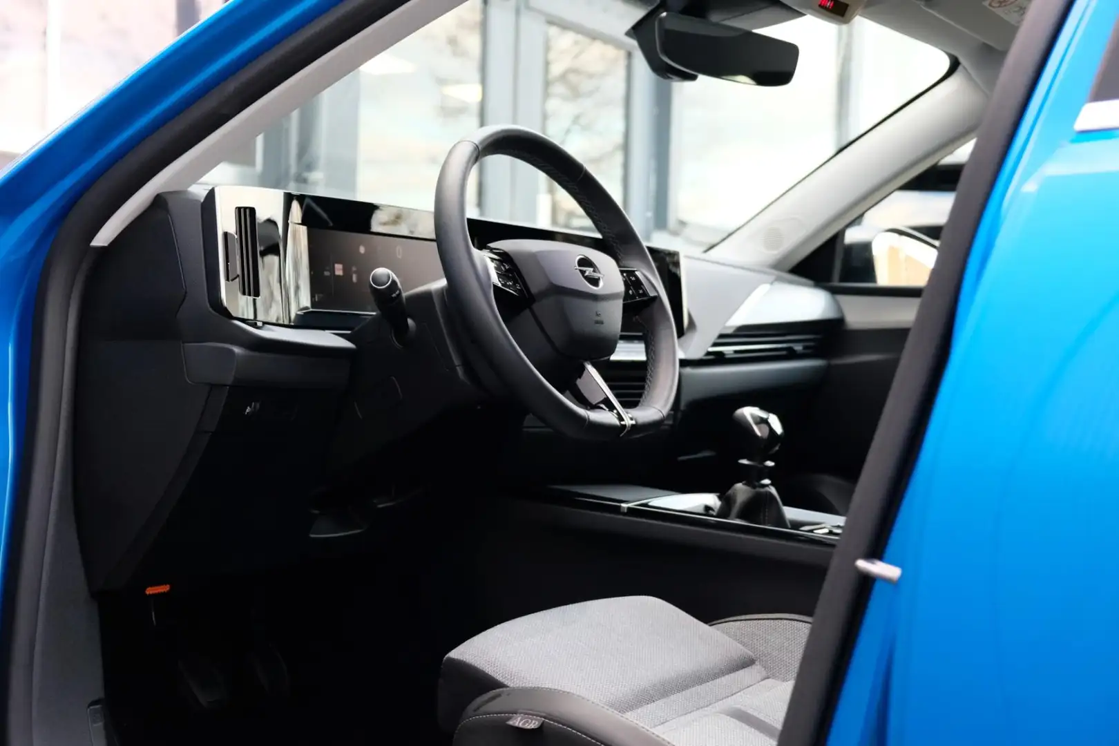 Opel Astra 1.2 Turbo Elegance 131pk *Virtual Cockpit/Camera/A Blauw - 2