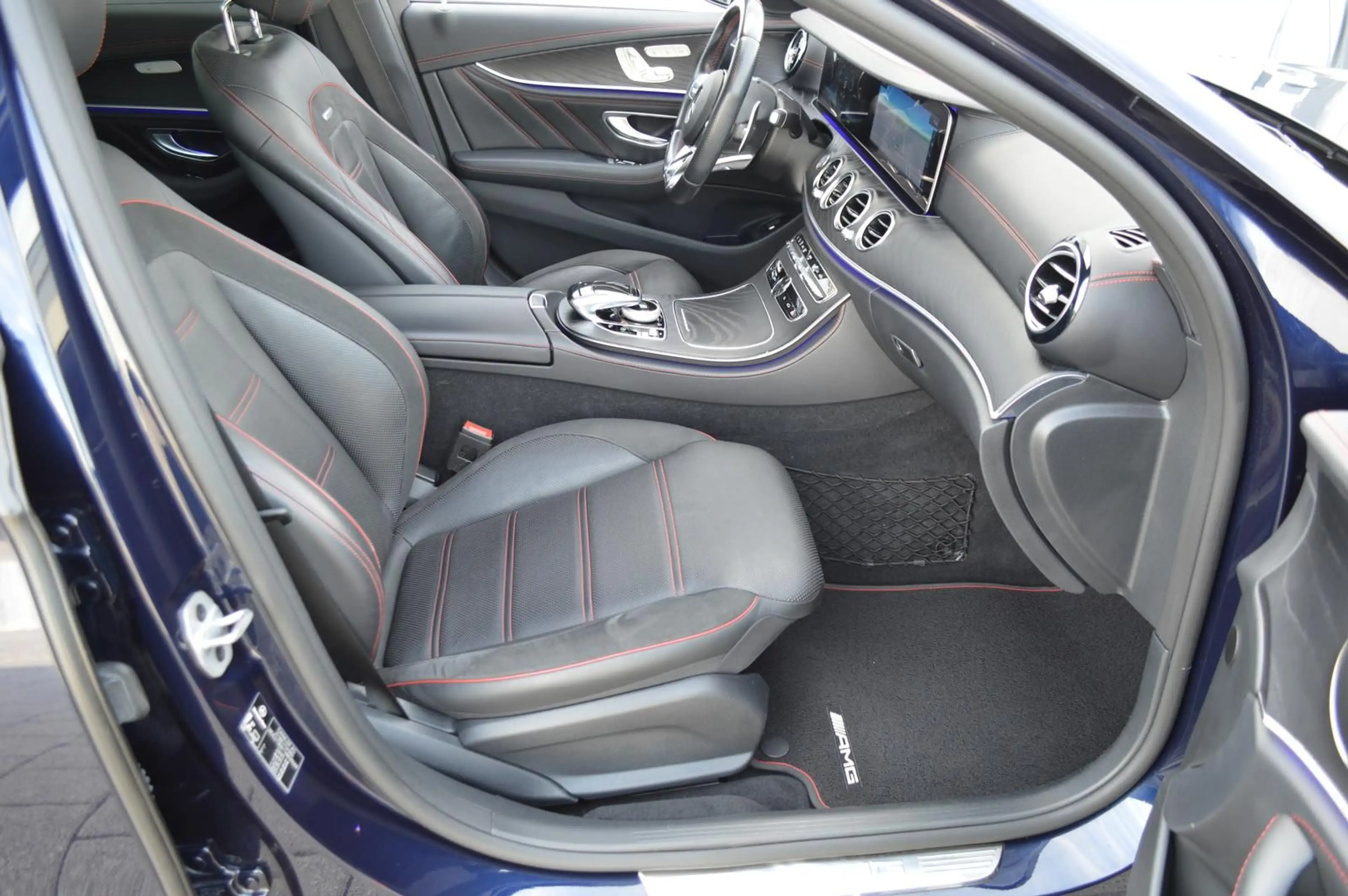 Mercedes-Benz E 53 AMG 4M+*Virtual*HUD*AHK*360°*Memory*Navi* — photo 7