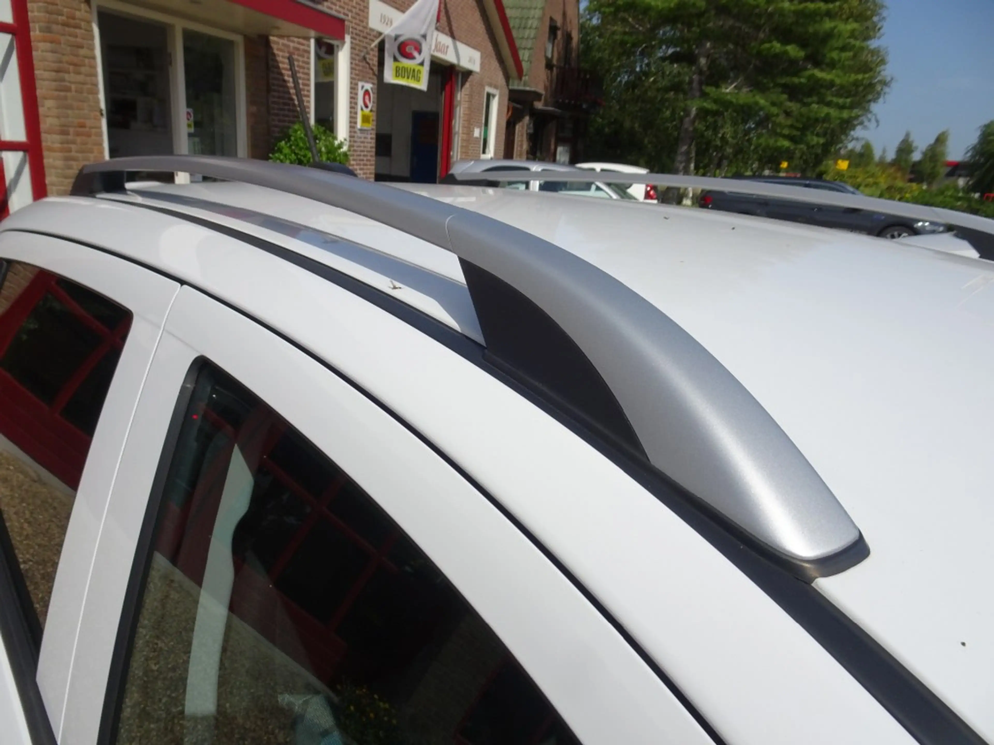 Opel Karl 1.0 ROCKS ONL. ED. — photo 6