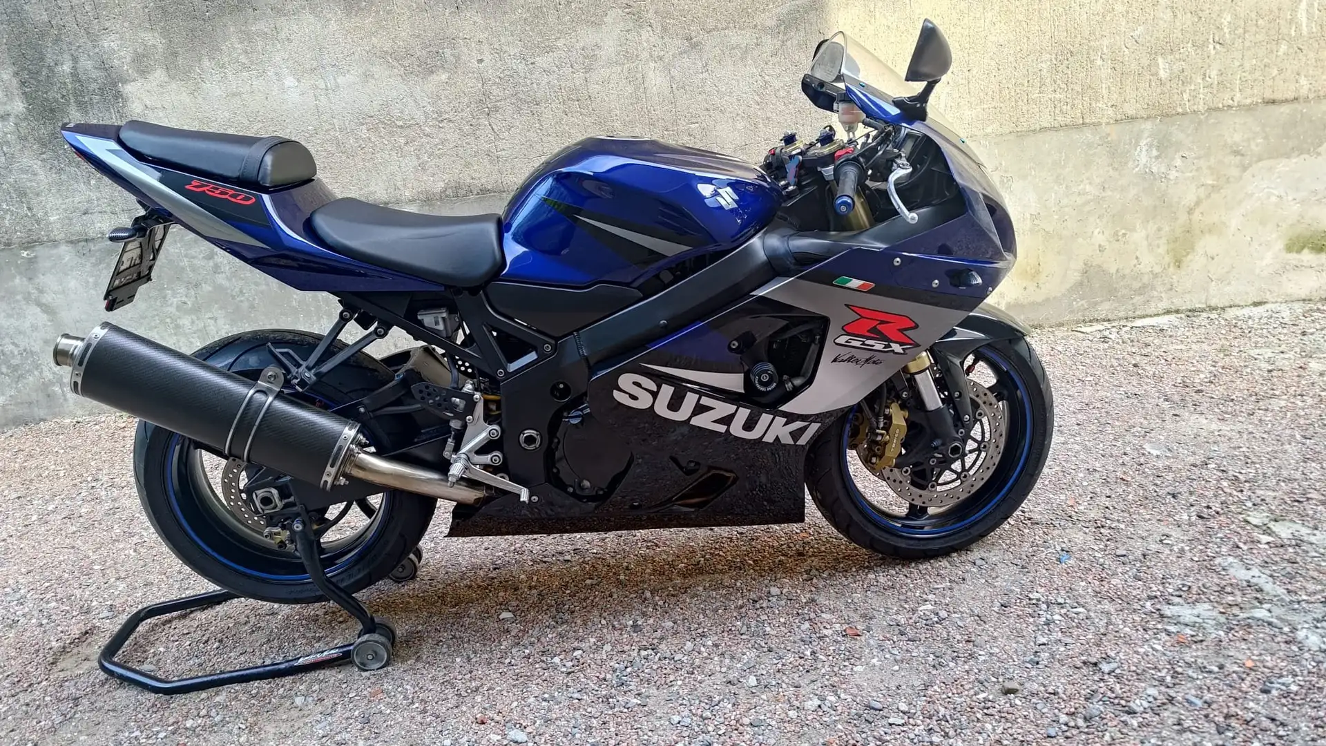 Suzuki GSX-R 750 Bleu - 1