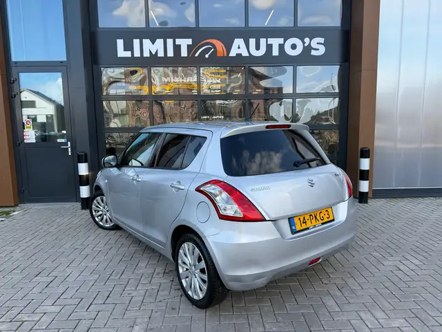 Suzuki Swift view 5