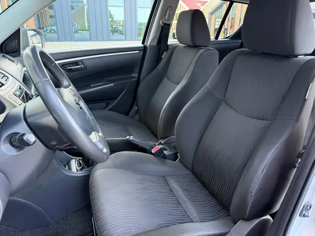 Suzuki Swift view 12