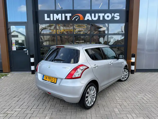 Suzuki Swift view 2