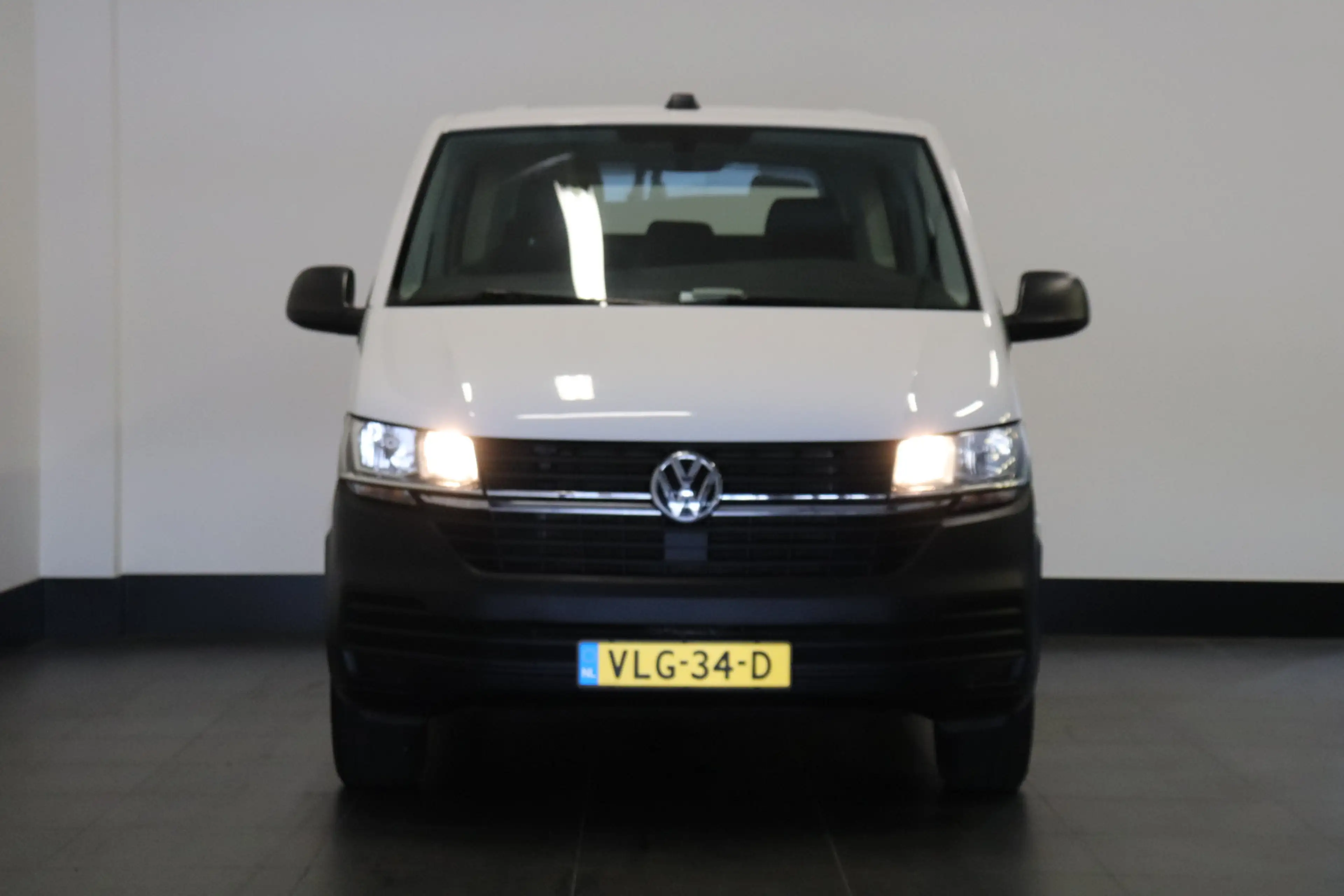 Volkswagen T6.1 Transporter 2.0 TDI 150PK Automaat Dubbele Cabine EURO 6 - Air — photo 9