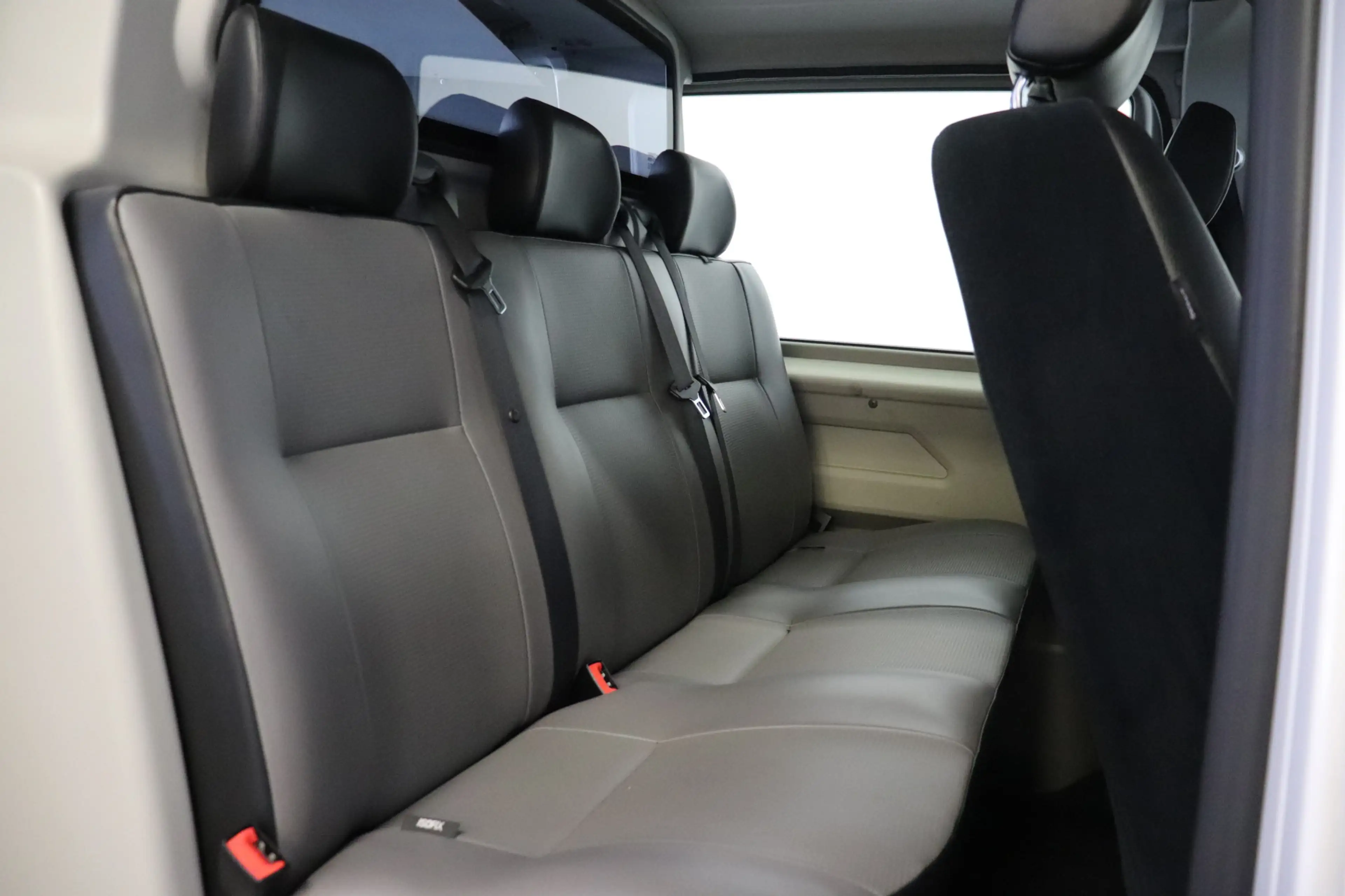 Volkswagen T6.1 Transporter 2.0 TDI 150PK Automaat Dubbele Cabine EURO 6 - Air — photo 4