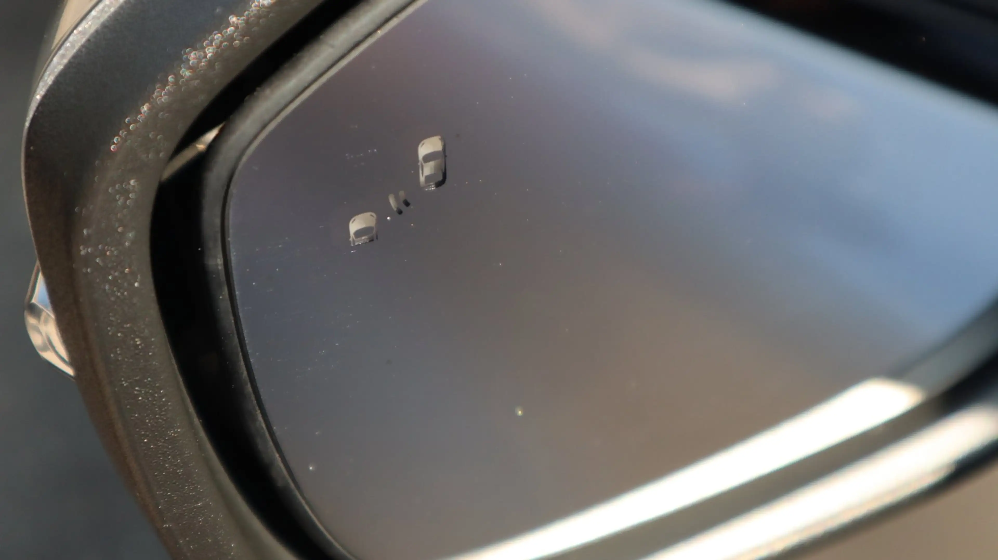 Ford Mustang Mach-E RWD 75 kWh SOH93% Leder LED ACC CarPlay — photo 19