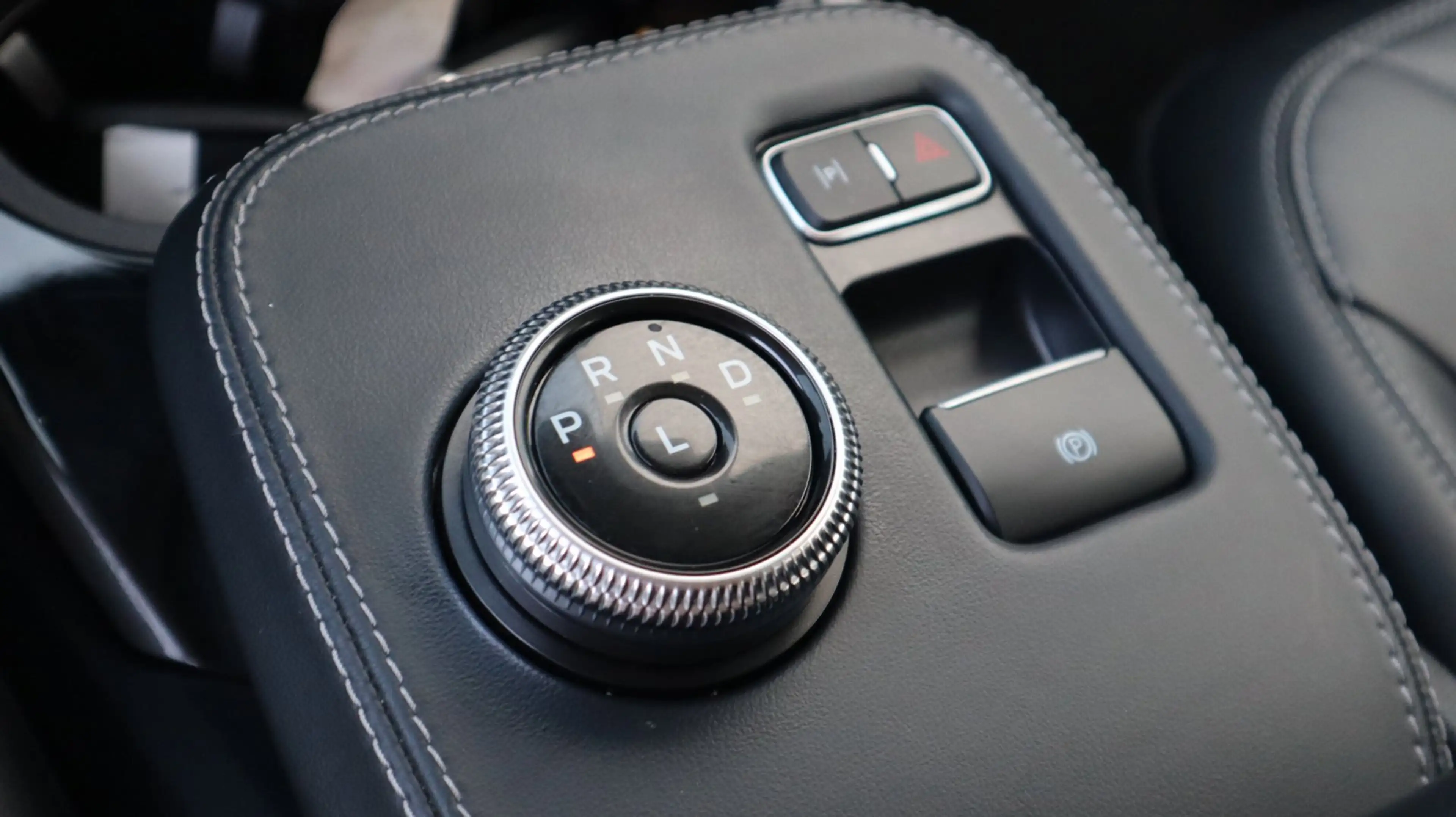 Ford Mustang Mach-E RWD 75 kWh SOH93% Leder LED ACC CarPlay — photo 32