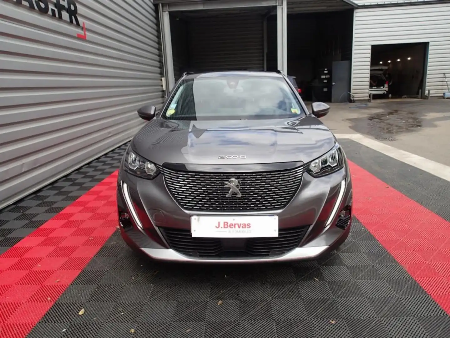 Peugeot 2008 BLUEHDI 130 SS EAT8 ALLURE - 2
