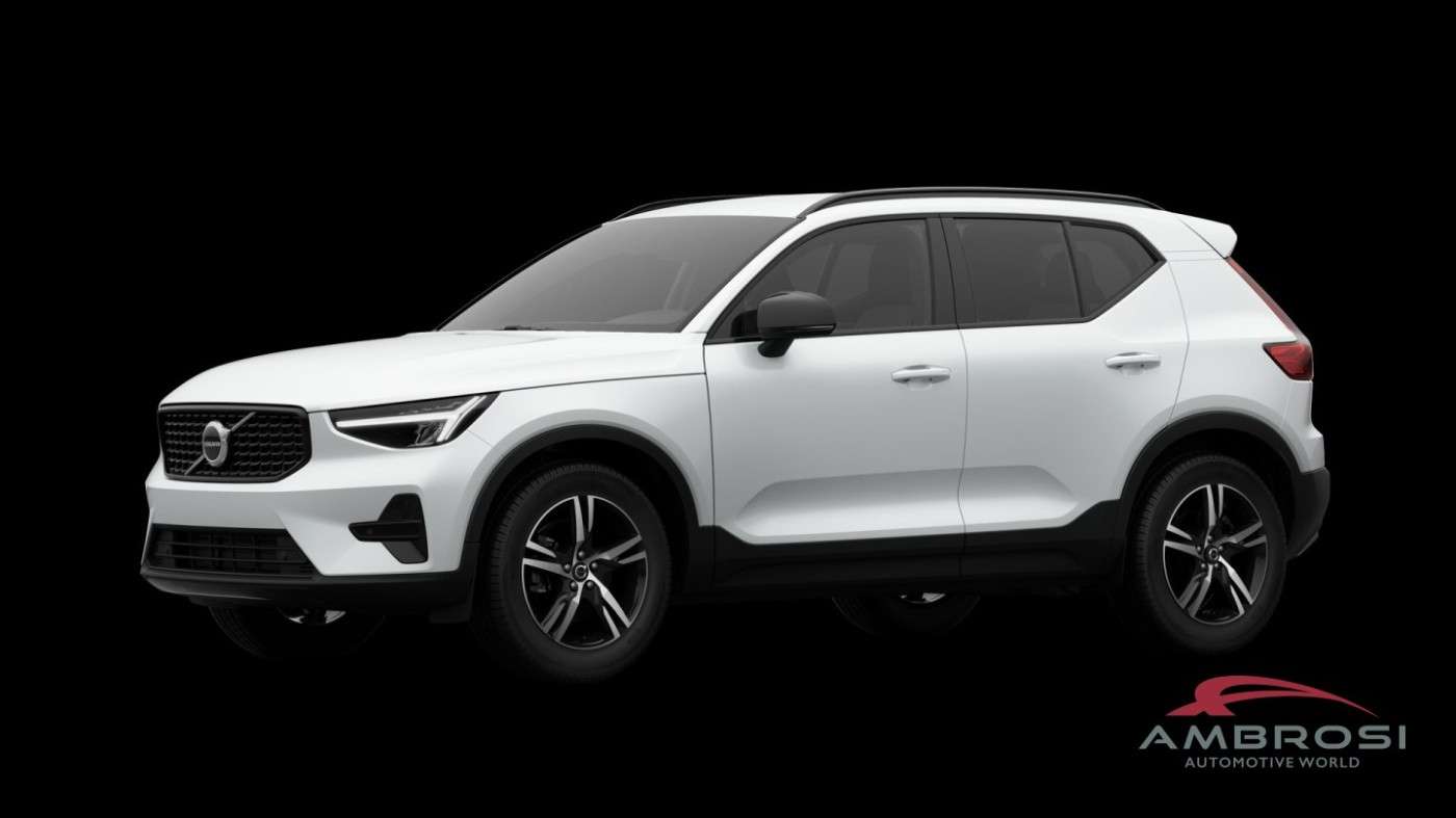 Volvo XC40 2026