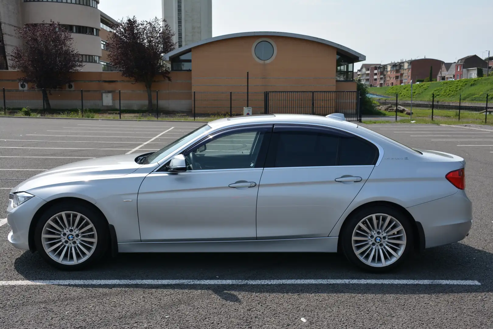 BMW Active Hybrid 3 ActiveHybrid 3 340 ch Luxury A Grijs - 2