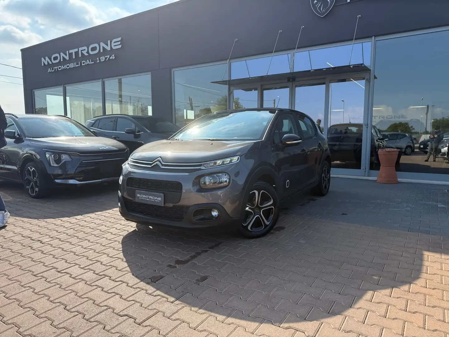 Citroen C3 C3 III 1.2 puretech Shine Pack s Grigio - 1