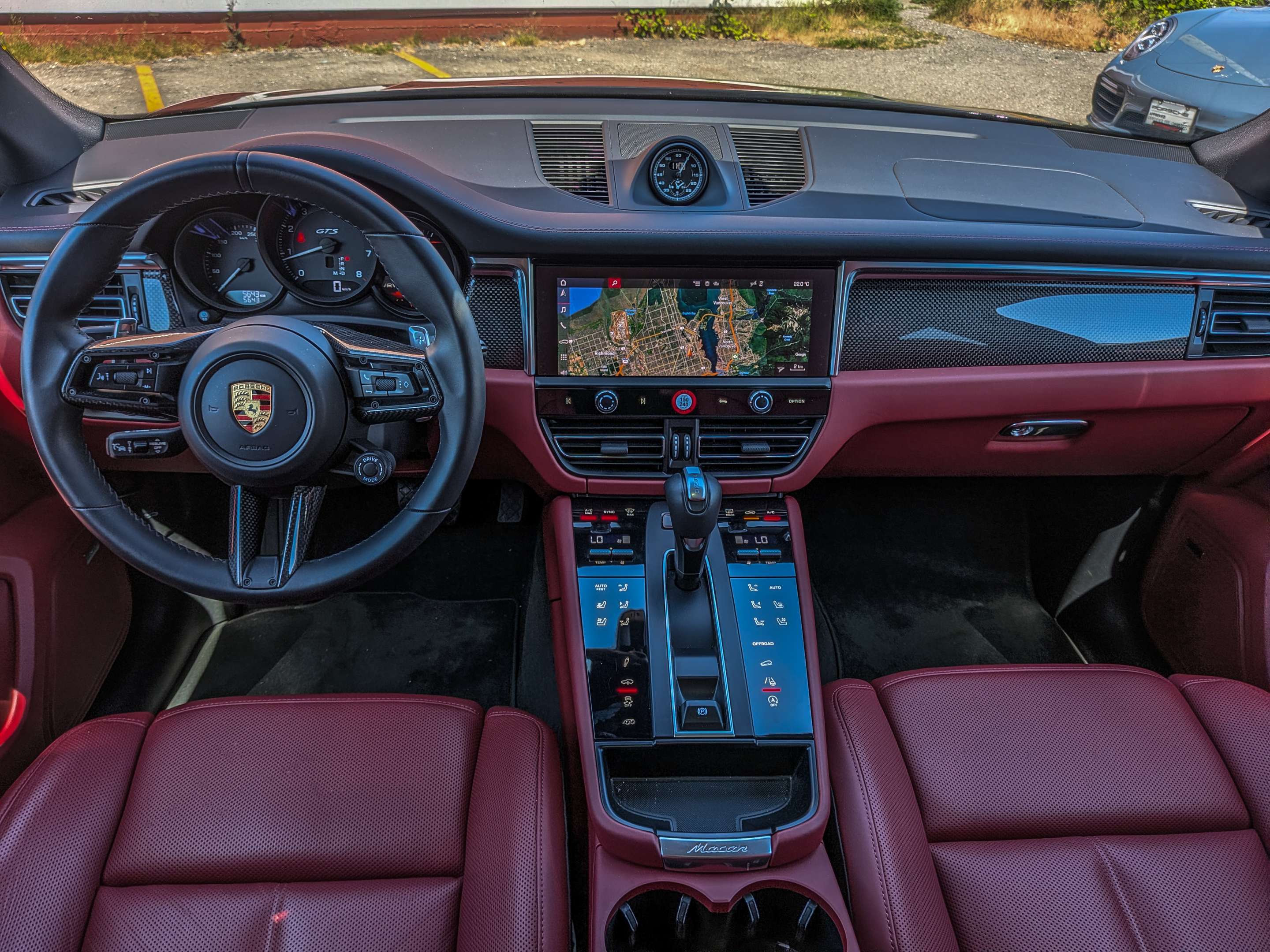 2024 Porsche Macan GTS AWD thumb 16