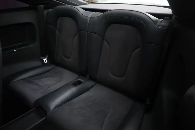 Audi TT view 3