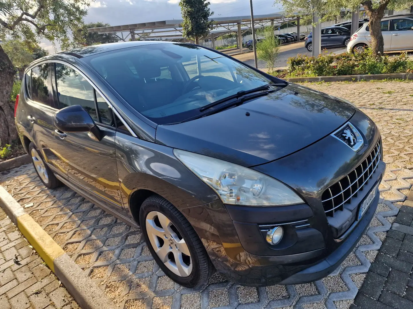 Peugeot 3008 1.6 hdi 16v Premium fap - 2