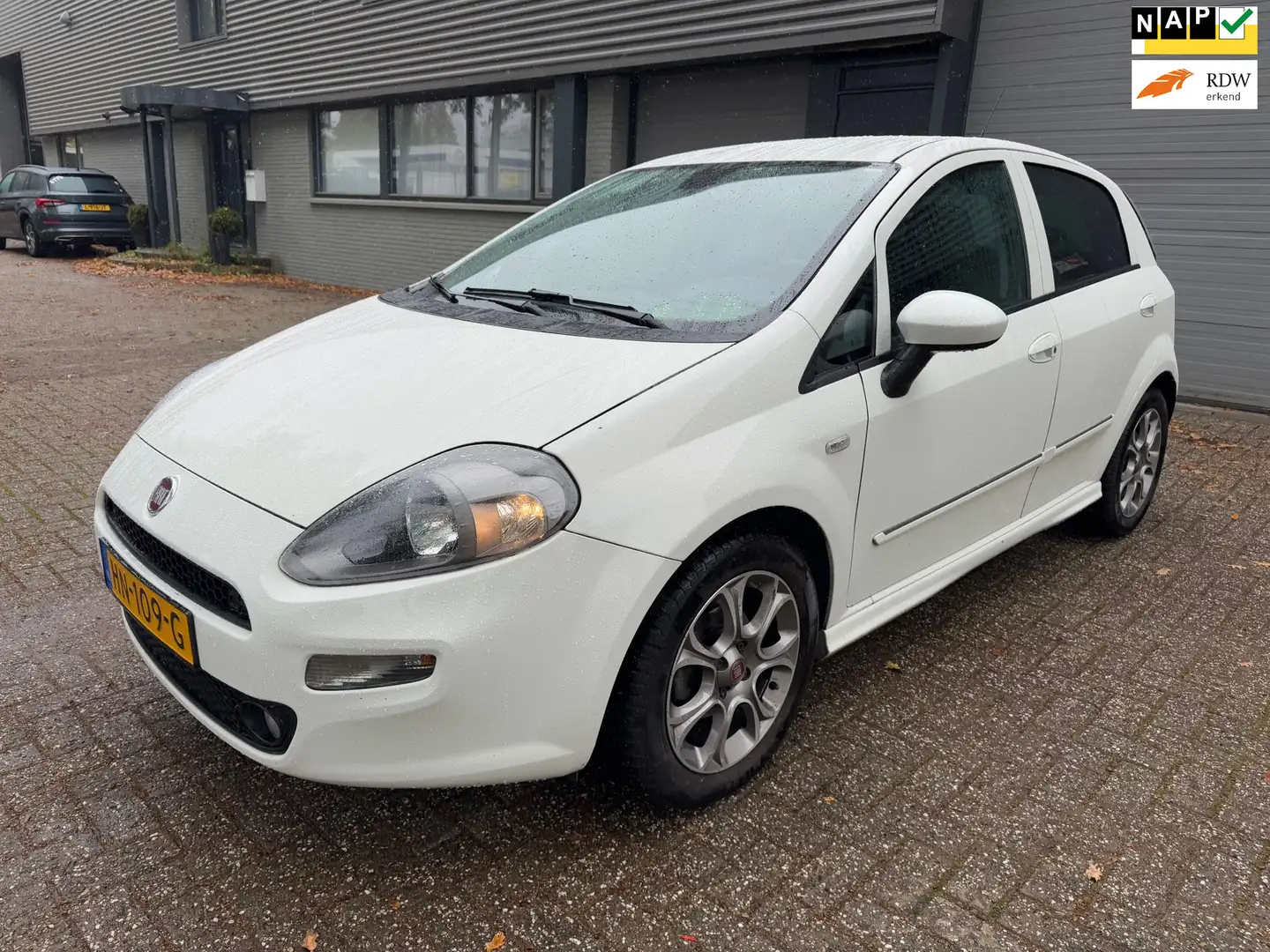 Fiat Punto Evo 1.3 M-Jet Lounge Blanc - 1