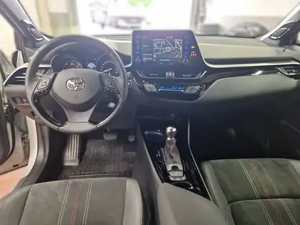 Annonce voiture d'occasion Toyota C-HR - CARADIZE