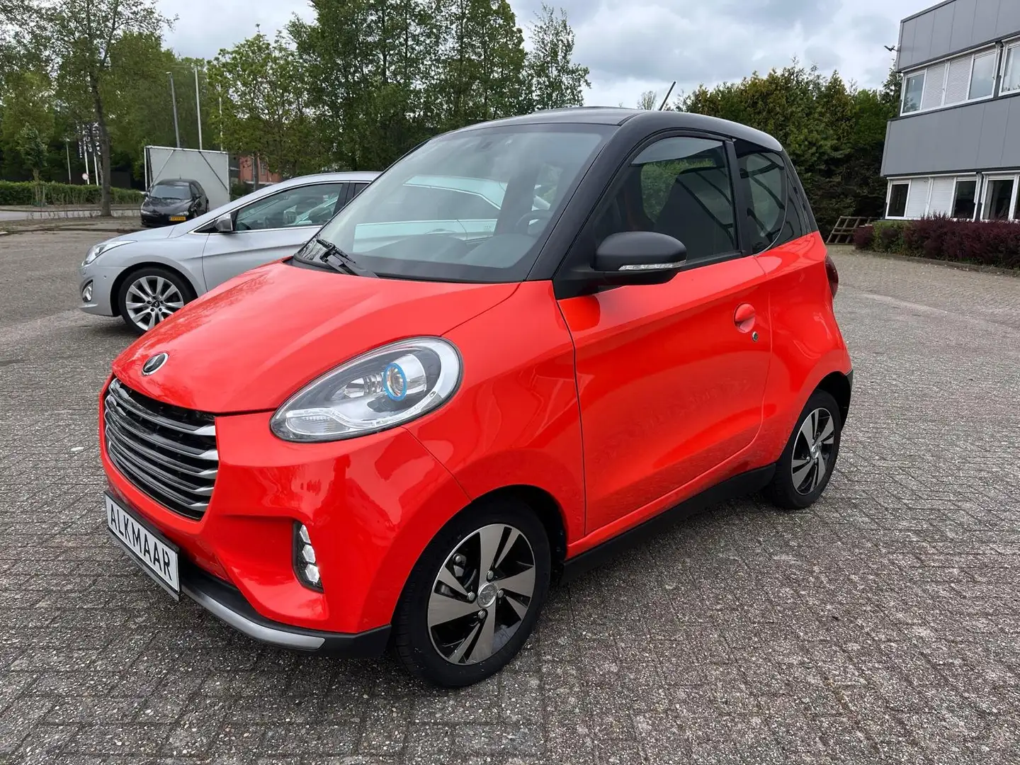 Elaris Pio ELECTRO 27 KWH / NO PAPERS Rot - 1