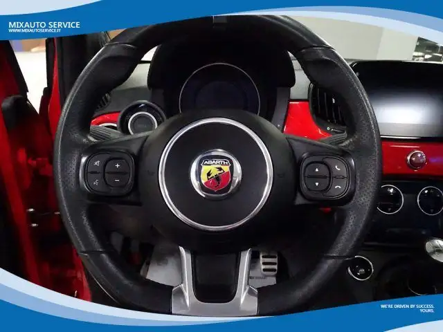 Abarth 595c view 4