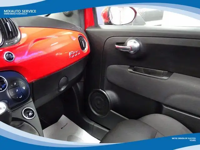 Abarth 595c view 9