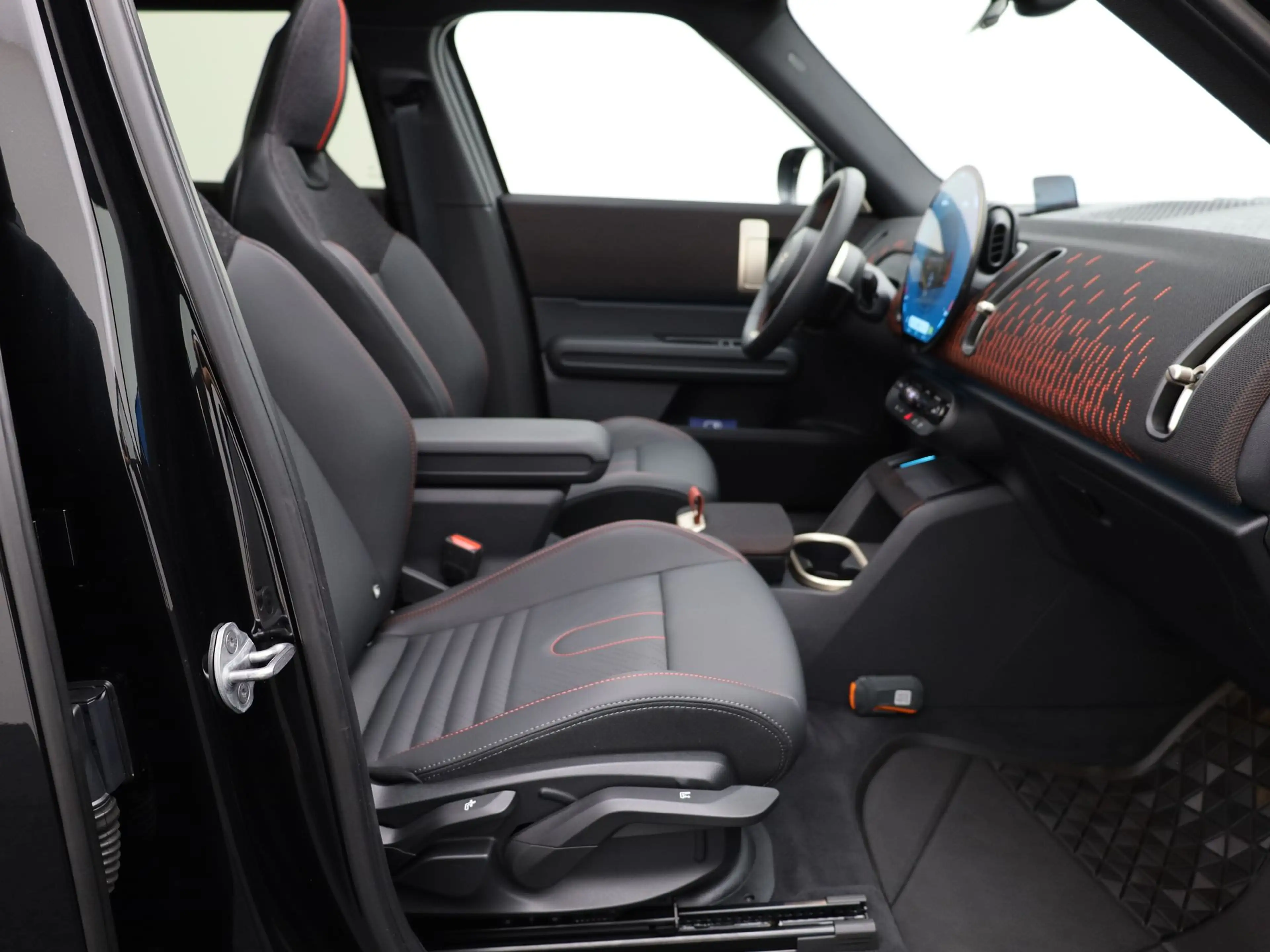 MINI John Cooper Works Countryman E L 66.5 kWh | JCW | PANO | Trekhaak Elek. | Harma — photo 28