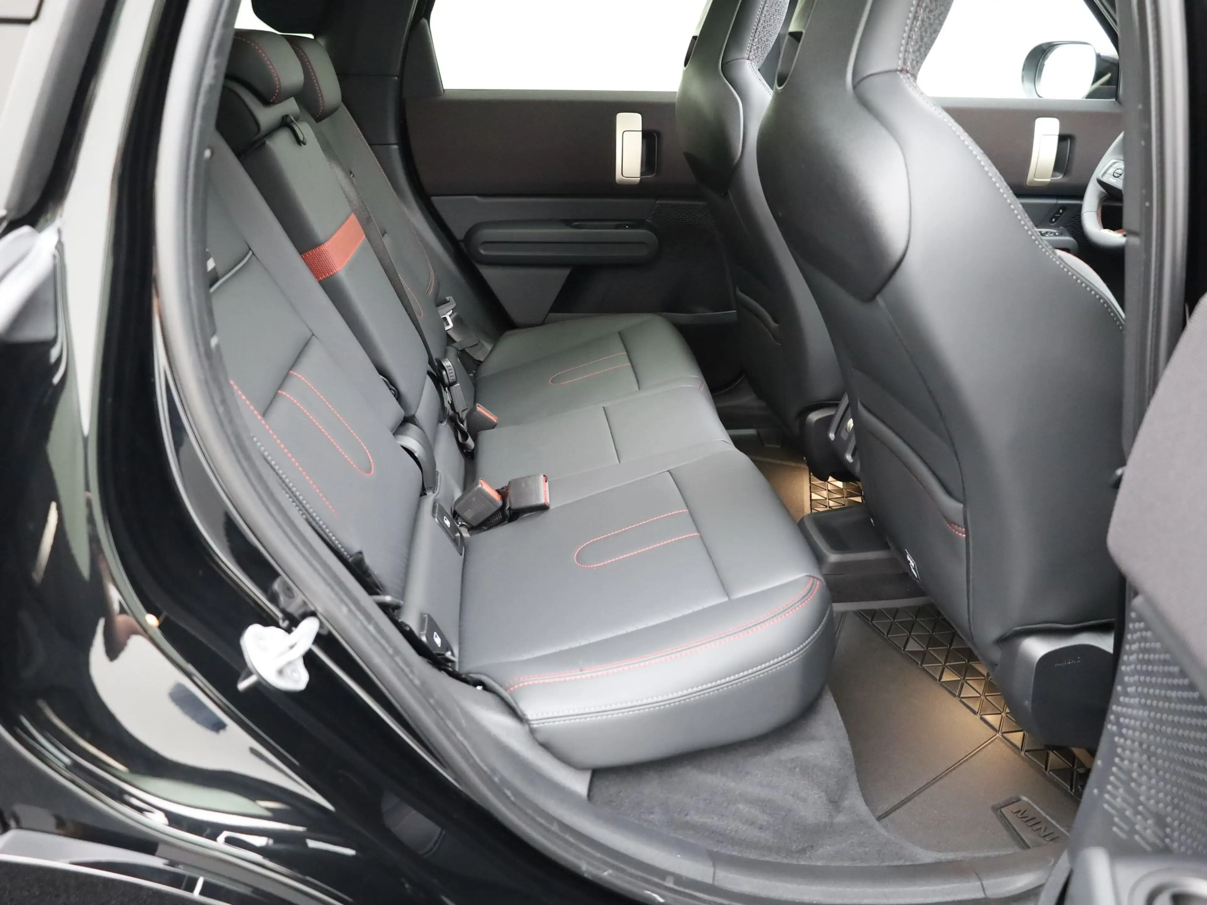 MINI John Cooper Works Countryman E L 66.5 kWh | JCW | PANO | Trekhaak Elek. | Harma — photo 31