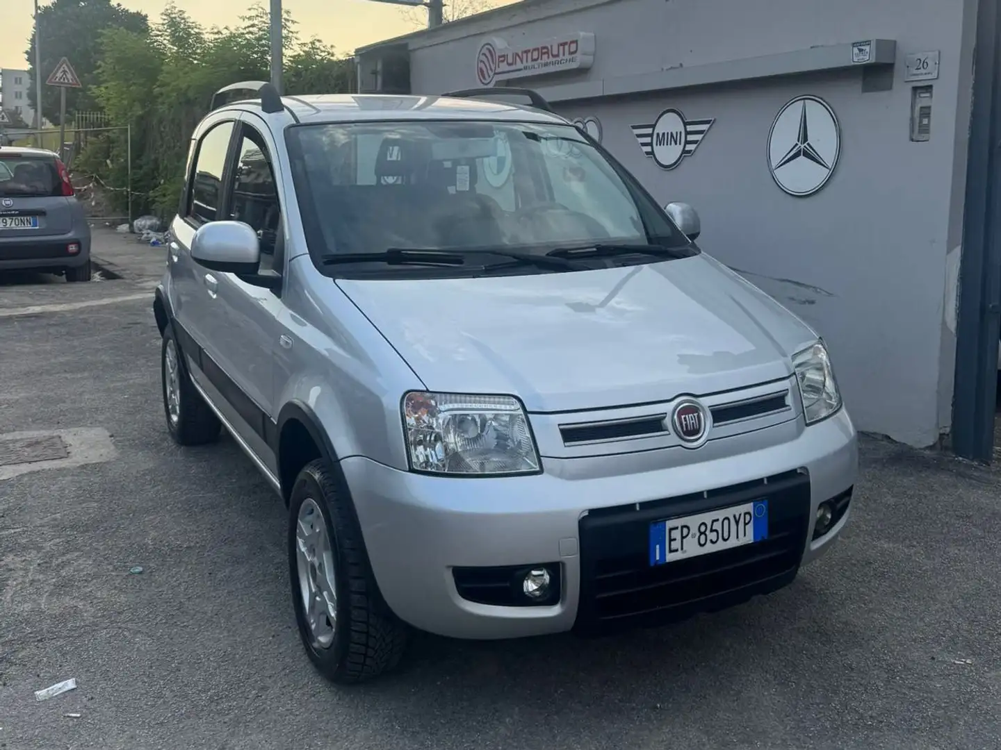 Fiat Panda Panda 1.3 mjt 16v Climbing 4x4 75cv Grigio - 2