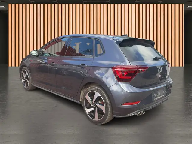 Volkswagen Polo view 5