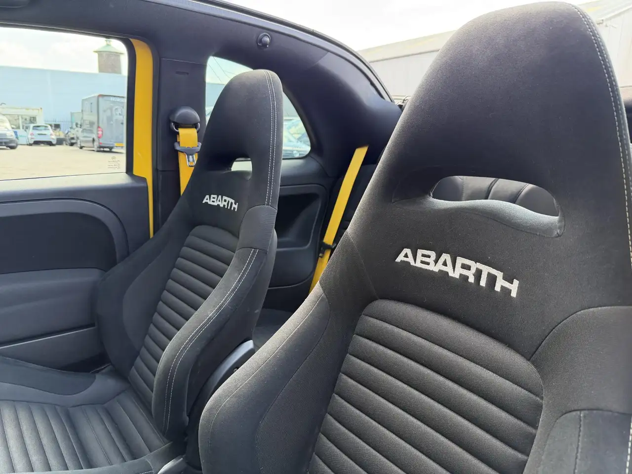Abarth 595C 2021 — фото 12