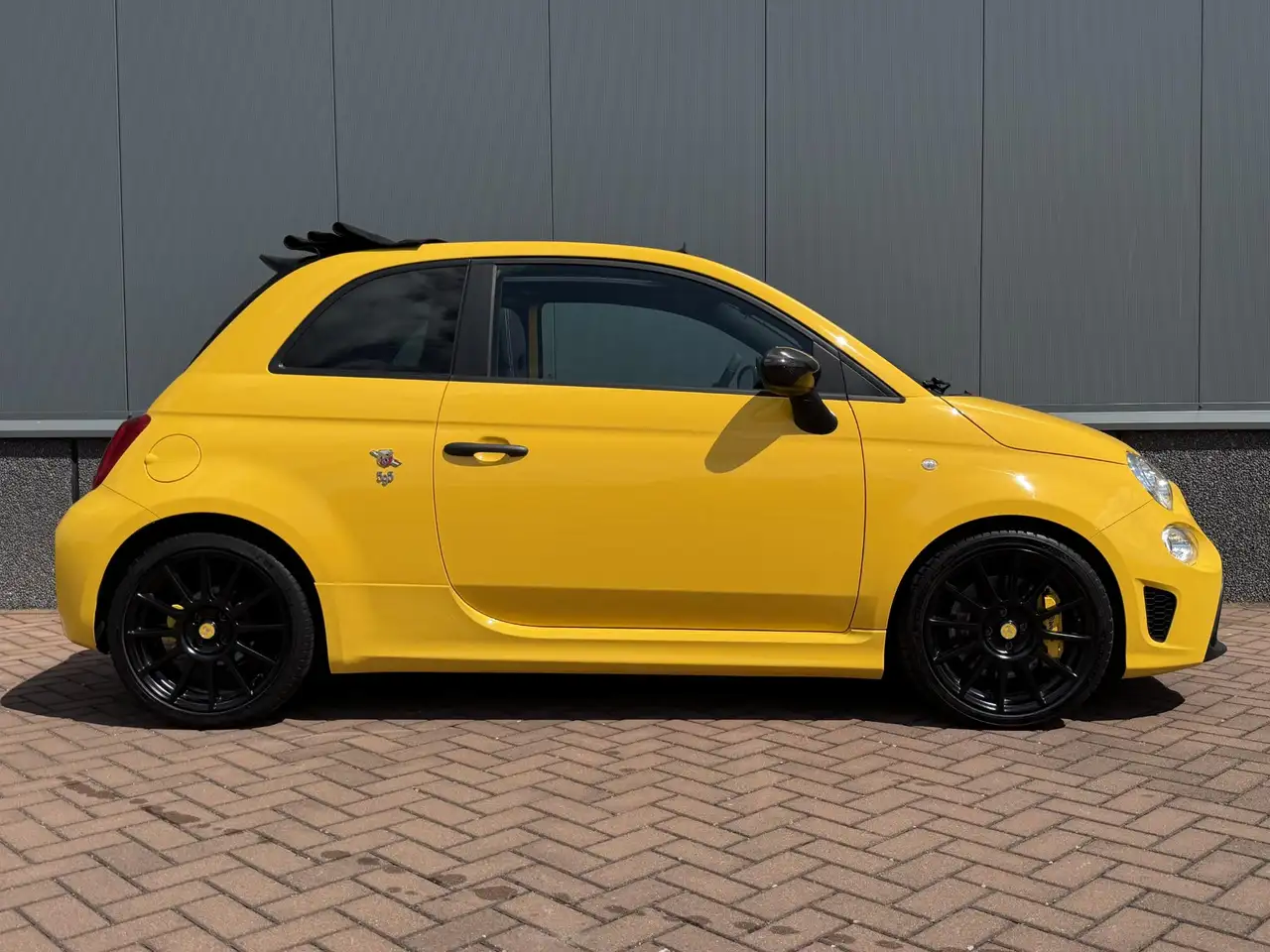 Abarth 595C 2021 — фото 9