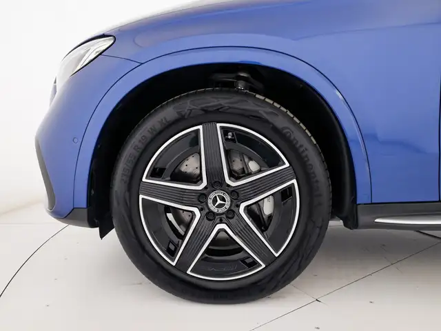 Mercedes-Benz GLC view 7