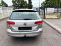 Volkswagen Passat Variant Passat Comfortline Autom./Navi+/Massage/AHK Argent - thumbnail 10