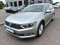 Volkswagen Passat Variant Passat Comfortline Autom./Navi+/Massage/AHK Argent - thumbnail 1