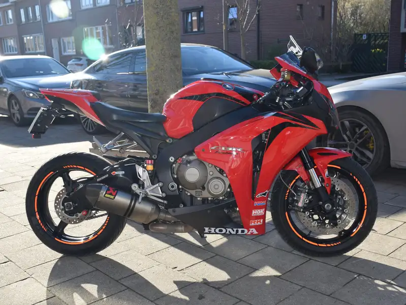 Honda CBR 1000 - foto 4