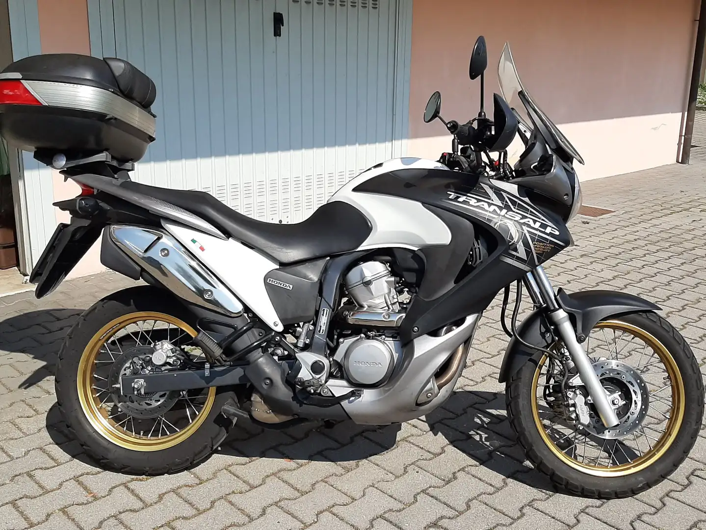 Honda Transalp 700CC ABS Белый - 1