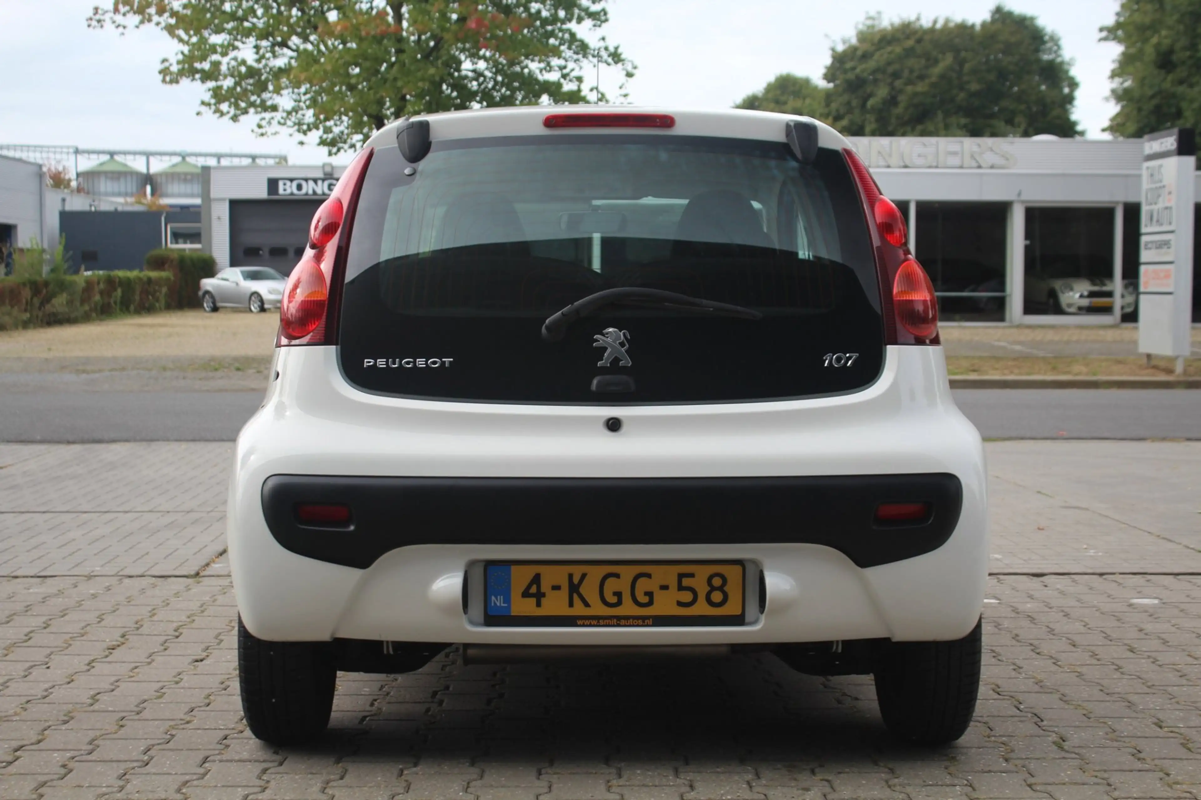 Peugeot 107 1.0 Active | Automaat | 5 Deurs | Airco | 87 DKM | — photo 5