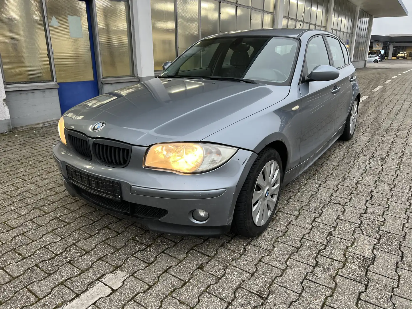 BMW 116 1er (5-Türer) 116i** TUV. 01 04. 2026 - 1